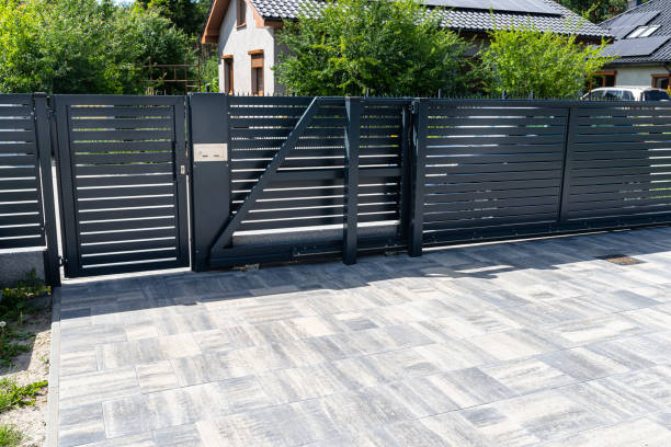 Best Local Driveway Pavers  in Bayou Vista, LA